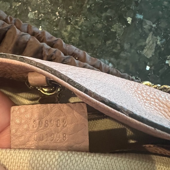 Gucci Soho Chain Shoulder Leather Tote Bag, Medium, Dusty Rose, Mint Condition - Picture 14 of 16